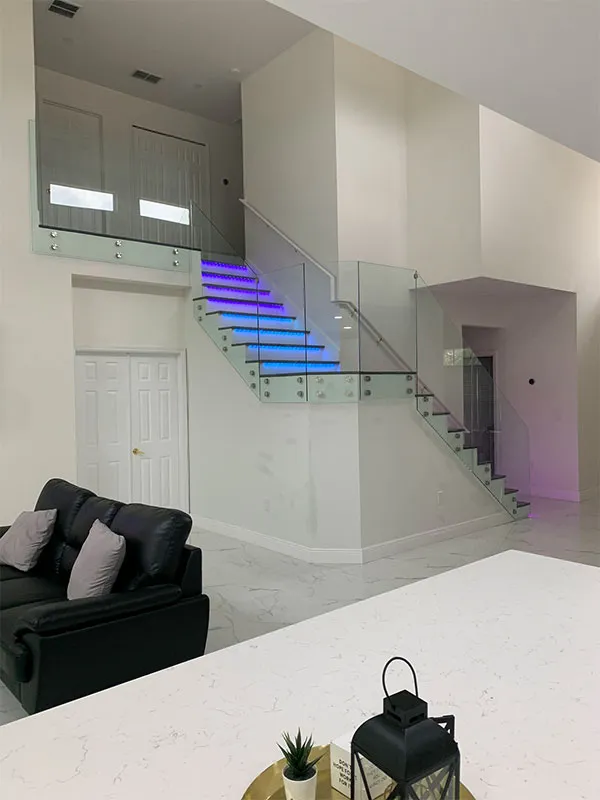 Стекло для перил и ограждений (3)