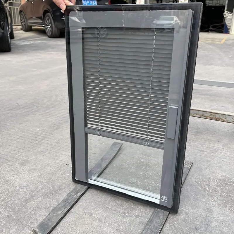 Стекло с жалюзи (4)